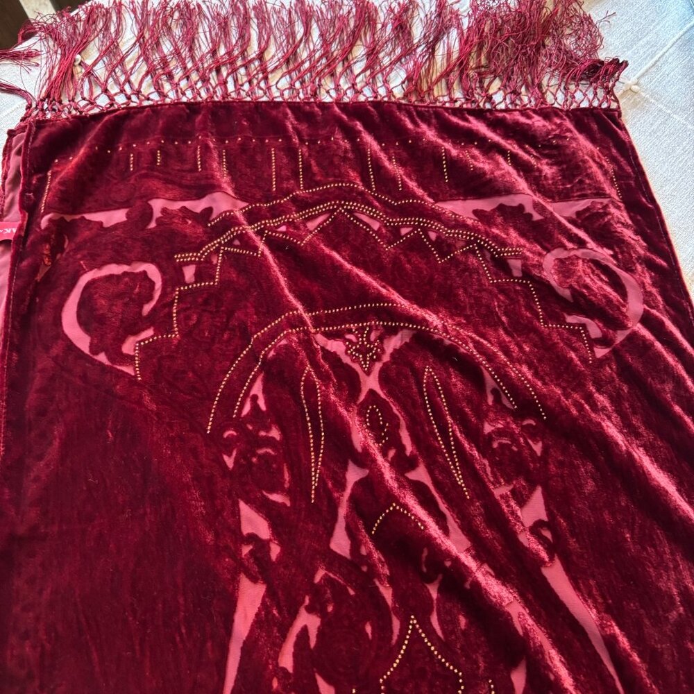 NWOT Women's Scarf/Shawl/Wrap Never Worn